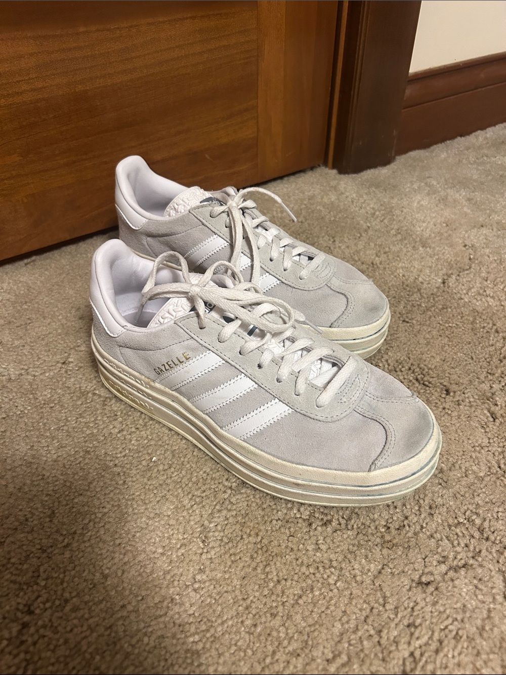adidas Gazelle platform Sneakers in Light Gray